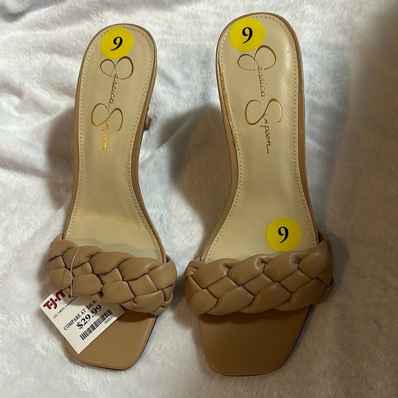 Jessica Simpson Women's Beige Braided Sandals - Picture 1 of 3